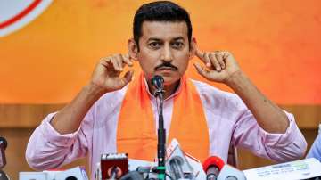 BJP MP Rajyavardhan Singh Rathore addresses a press conference, at the party office in Jaipur (File photo)