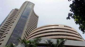 Sensex, Nifty, Sensex fall, nifty fall today, IT banking shares weigh, latest business updates, clos