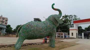 elephant sculpture