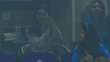 Sara Tendulkar cheering for team India.