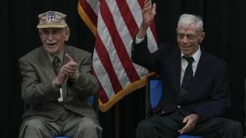 China honoured two American veterans of World War II 