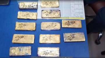 Two people have been arrested by authorities for smuggling gold.