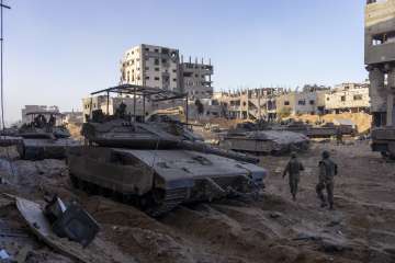 Israeli battle tanks entered Gaza in an attempt to wipe out Hamas 