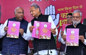 Congress chief Mallikarjun Kharge with Rajasthan CM Ashok Gehlot