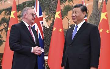 Australian PM Anthony Albanese with Chinese President Xi Jinping.