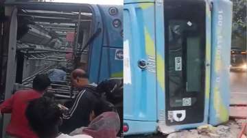 DTC bus overturns, DTC bus meets with an accident, Delhi buses