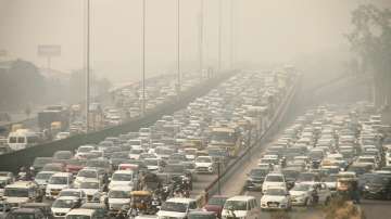 Delhi air pollution, air pollution, AAP blames Haryana, Punjab stubbe burning