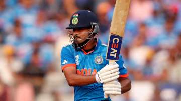 Shreyas Iyer vs New Zealand at Wankhede Stadium