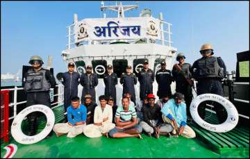 ICGS Arinjay apprehended a Pakistani boat with 13 crew members.