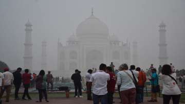 Taj Mahal, Agra, air pollution