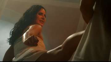 katrina kaif towel scene