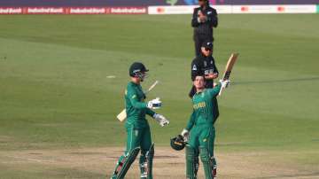 Quinton de Kock and Rassie van der Dussen batting against New Zealand at MCA Stadium in Pune.