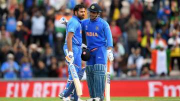 Rohit Sharma and MS Dhoni batting together during World Cup 2019