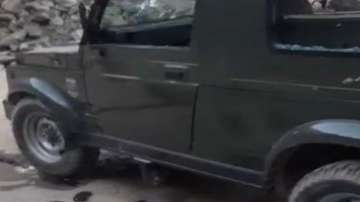 Jammu Kashmir, terrorists injured three army jawans, army vehicle fired, terrorists, Firing indian a