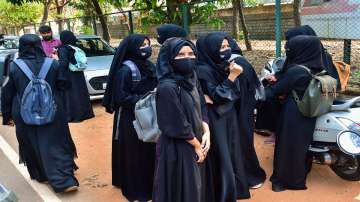 Karnataka hijab ban, hijab ban withdrawn in Karnataka, Karnataka hijab Ban to be withdrawn December 