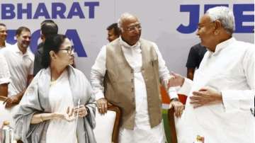 Mamata Banerjee, Mallikarjun Kharge and Nitish Kumar