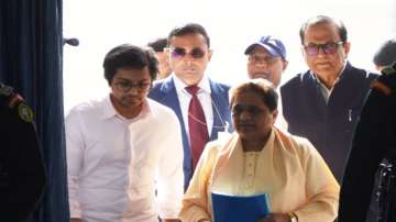 BSP supremo Mayawati (right) with nephew Akash Anand (left).