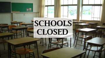 school closed notice tomorrow 2023, school timing in up today, school closed in up dm order
