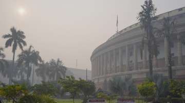 Dense smog envelopes Delhi as air quality improves, settles in 'Poor' category
