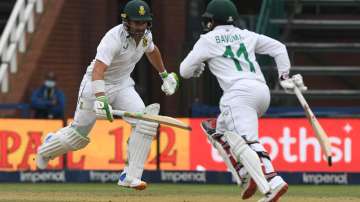 Dean Elgar (left) and Temba Bavuma (right).