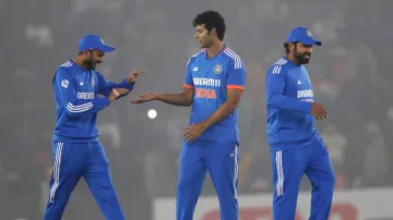 Shivam Dube and Axar Patel during India's bowling innings in the first T20I in Mohali