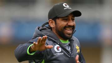 Sarfaraz Ahmed has issued a clarification on reports of him leaving Pakistan for better opportunities in the UK