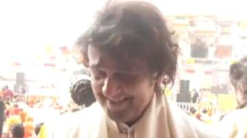 Singer Sonu Nigam get emotional during Ram Mandir Pran Pratishtha 