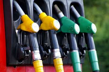 Oil firms losing Rs 3 per litre on diesel, profits on petrol shrink