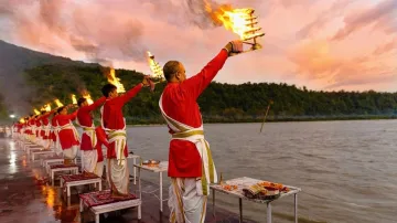 Ganga Maha Aarti, Ganga aarti on varanasi ghat, ram temple consecration, pran pratishtha 