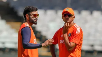 Virat Kohli and Rahul Dravid at Newlands