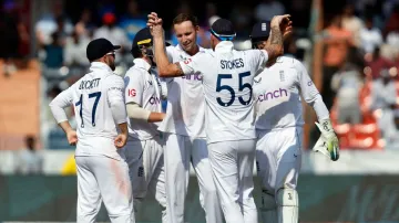 Tom Hartley and Ben Stokes on Day 4 