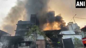 Mumbai fire, chemical factory, Navy Mumbai 