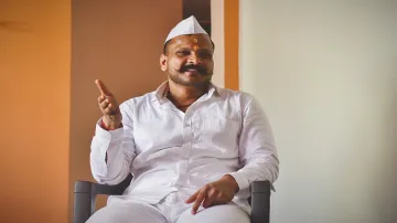 gangster Sharad Mohol, Maharashtra, Devendra Fadnavis