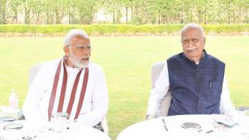 Prime Minister Narendra Modi with Lal Krishna Advani 