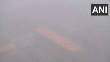 Fog blankets Delhi