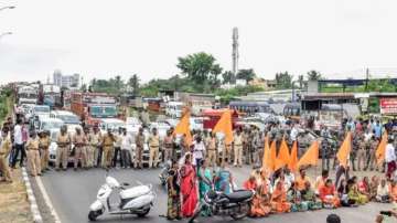 Maratha quota activists hold protest (file pic)