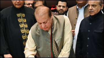 Pakistan, National Assembly, Nawaz Sharif, oath taking 