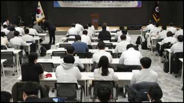 South Korea, Trainee doctors, protest, government plan