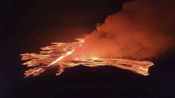 Iceland volcano erupts again