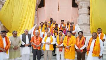 ayodhya ram mandir, Gujarat CM Bhupendra Patel offers prayers at Ayodhya Ram Temple, Bhupendra Patel