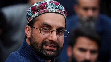 Separatist leader Mirwaiz Umar Farooq