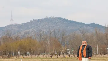 PM Modi in Jammu Kashmir, PM Modi in srinagar, pm modi attends Viksit Bharat Viksit Jammu Kashmir ev