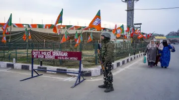 PM Modi srinagar visit, Security tightened in SRINAGAR, Jammu Kashmir SECURITY BEEFED UP, PM MODI pu