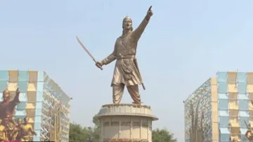 PM Modi in Assam, PM Modi unveils Lachit Borphukan statue, Assam, Jorhat,Lachit Borphukan, PM MODI V