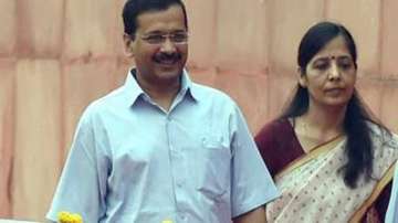 Delhi Chief Minister Arvind Kejriwal with wife Sunita. Kejriwal has been arrested by ED in liquor policy scam.