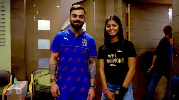 Shreyanka Patil with Virat Kohli.