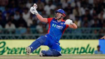 David Warner hurt his finger while batting against the Lucknow Super Giants in the last game for Delhi Capitals in IPL 2024