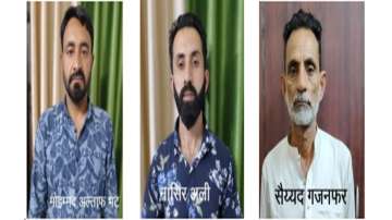 Uttar Pradesh, Two Pakistan nationals arrested, Pakistan nationals held near Indo Nepal border, Indo