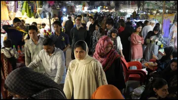 Eid-ul-Fitr, moon sightings