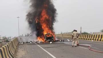 Rajasthan accident, Churu, 6 burnt to death on highway